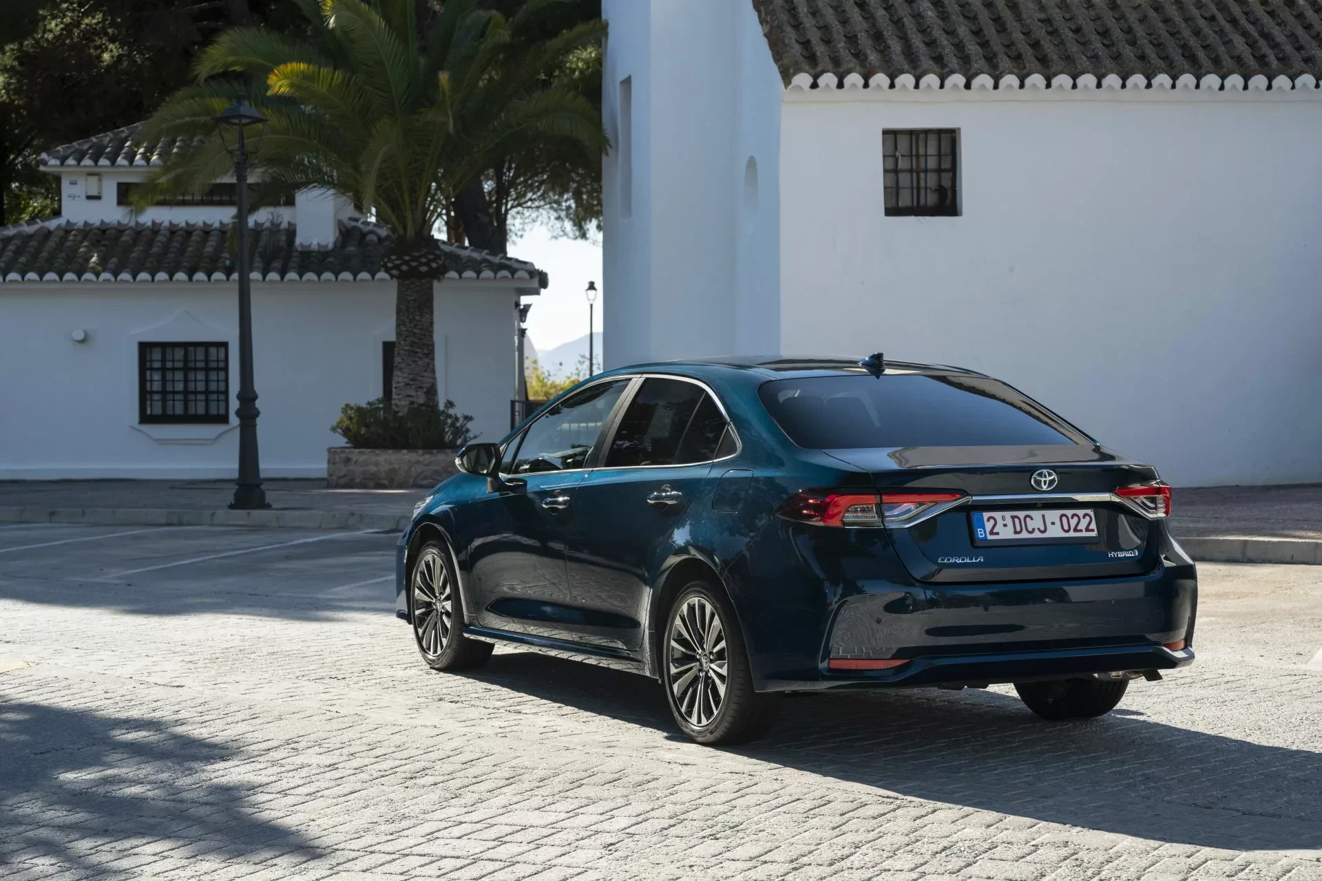 Toyota Corolla samochód cena silnik spalanie