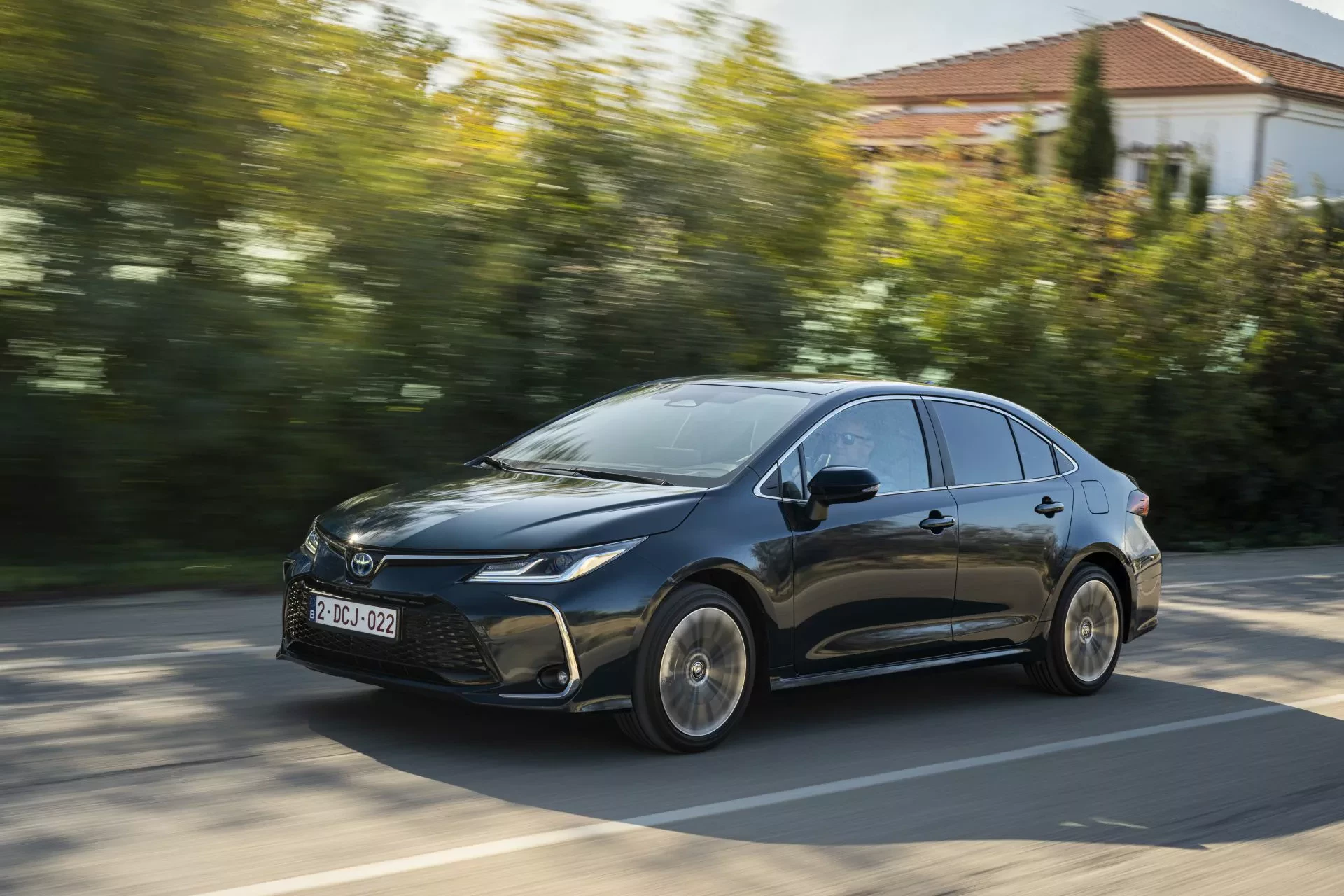 Toyota Corolla samochód cena silnik spalanie