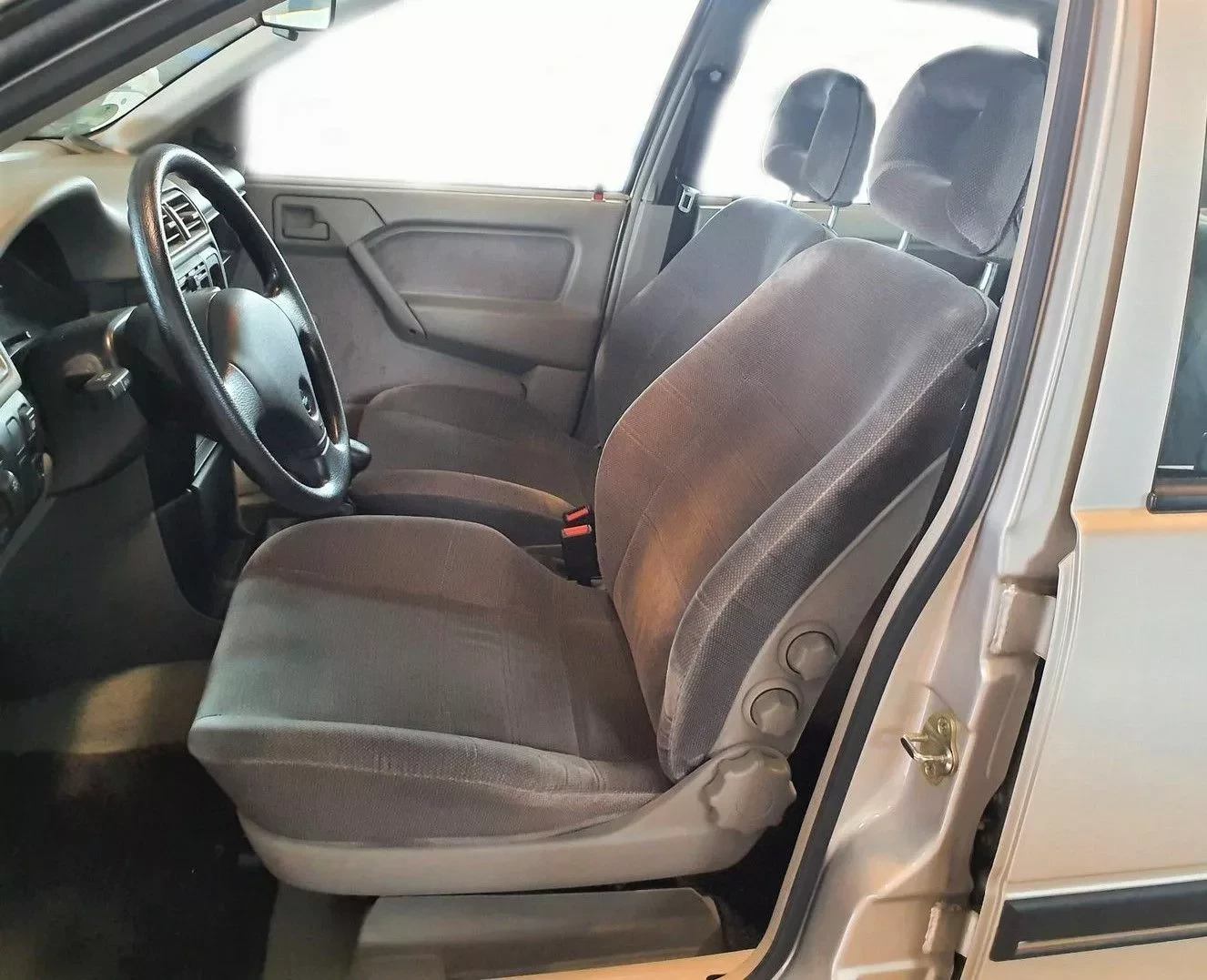 uzywany-opel-vectra-a