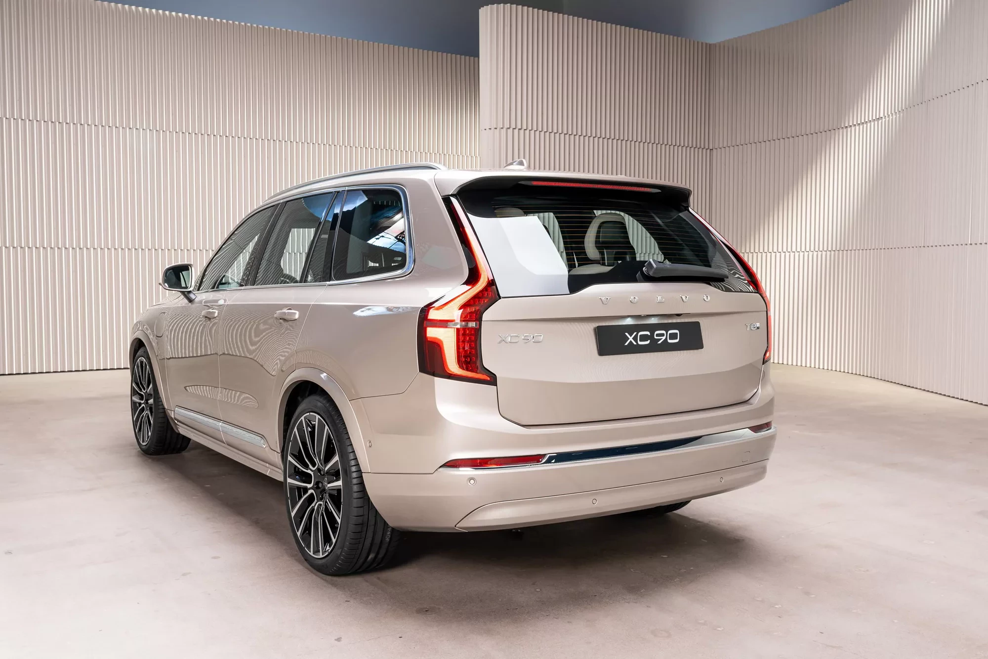 Volvo XC90 2025