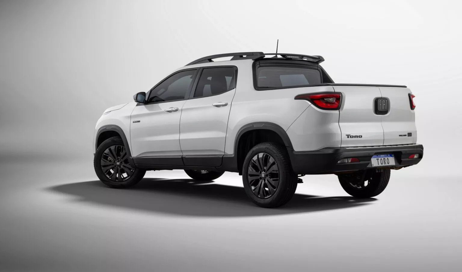Fiat-Toro-Tributo-125-12-1536x1024