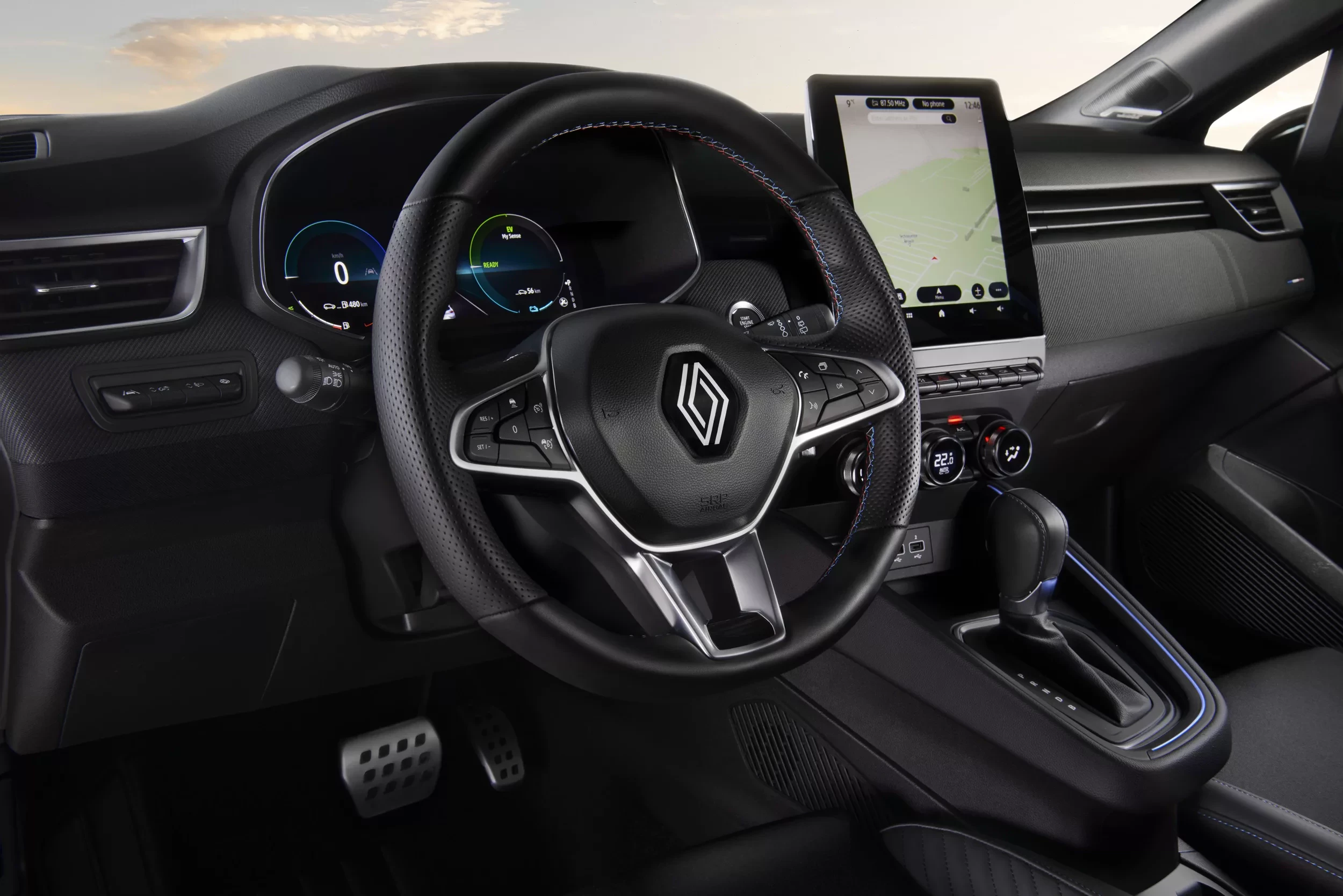 RENAULT CLIO E-TECH
