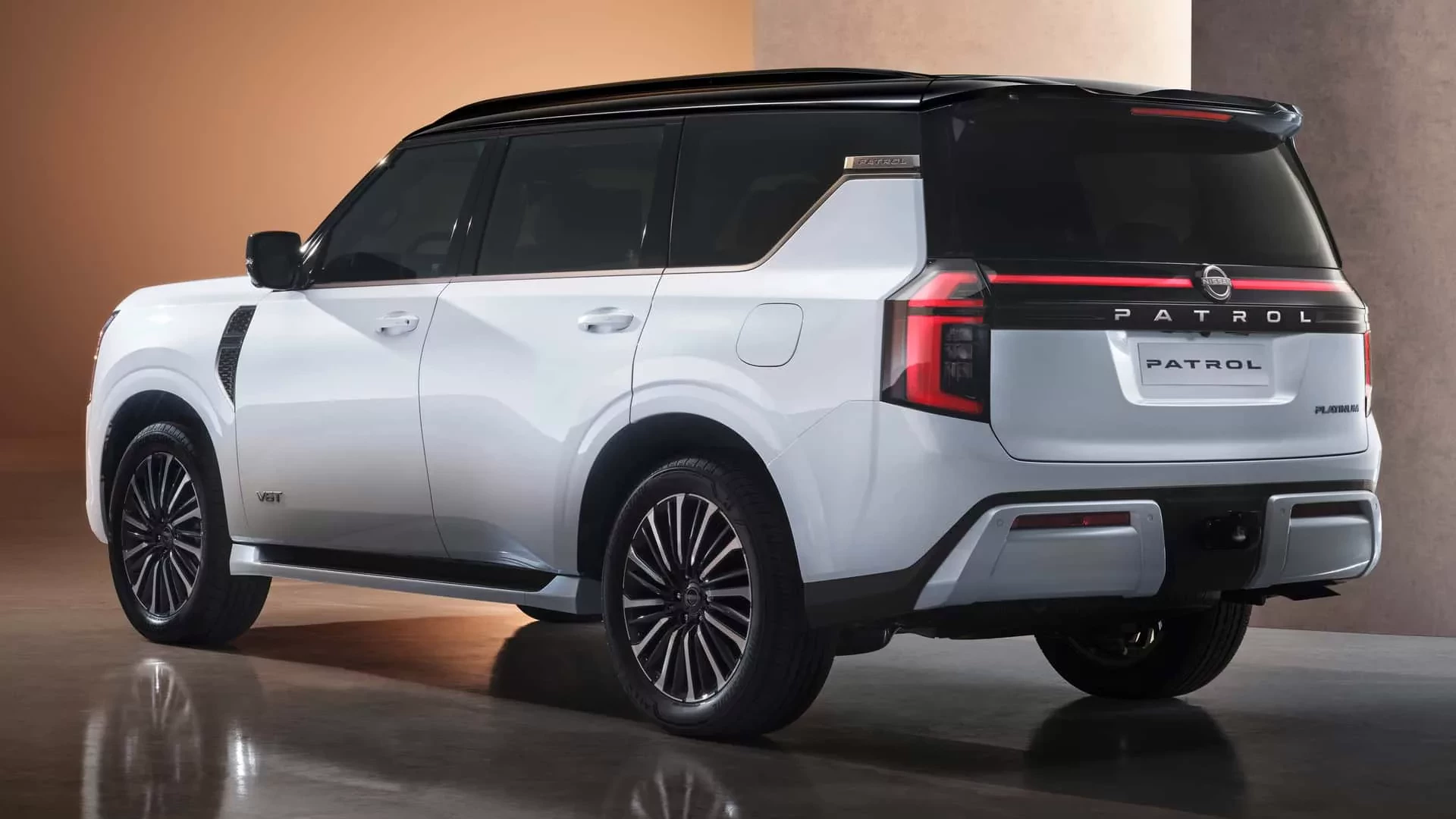 nowy-suv-nissan-patrol