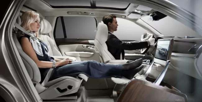 Volvo XC90 Excellence Lounge Console