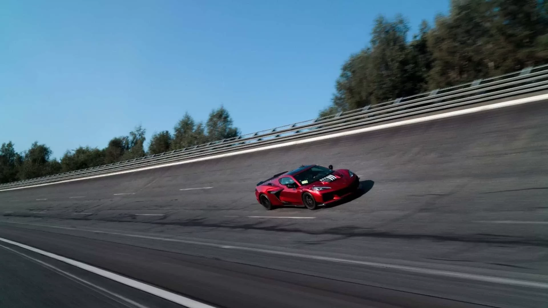 chevrolet-corvette-zr1-rekord-predkosci