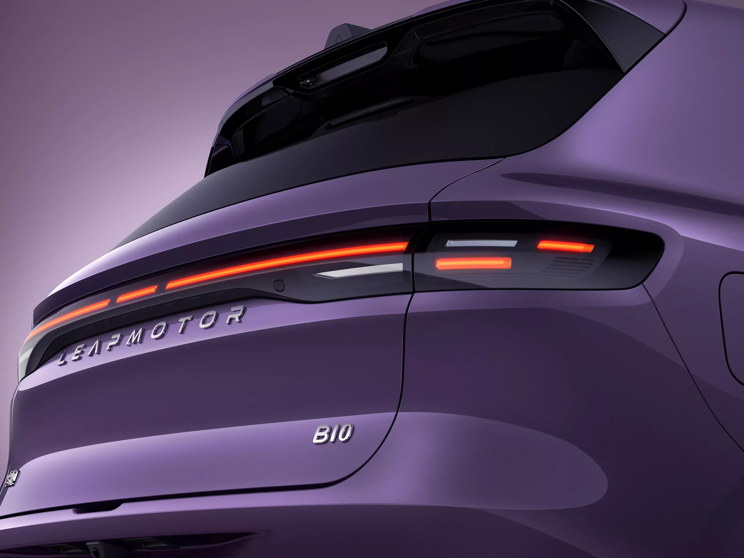 SUV Leapmotor B10