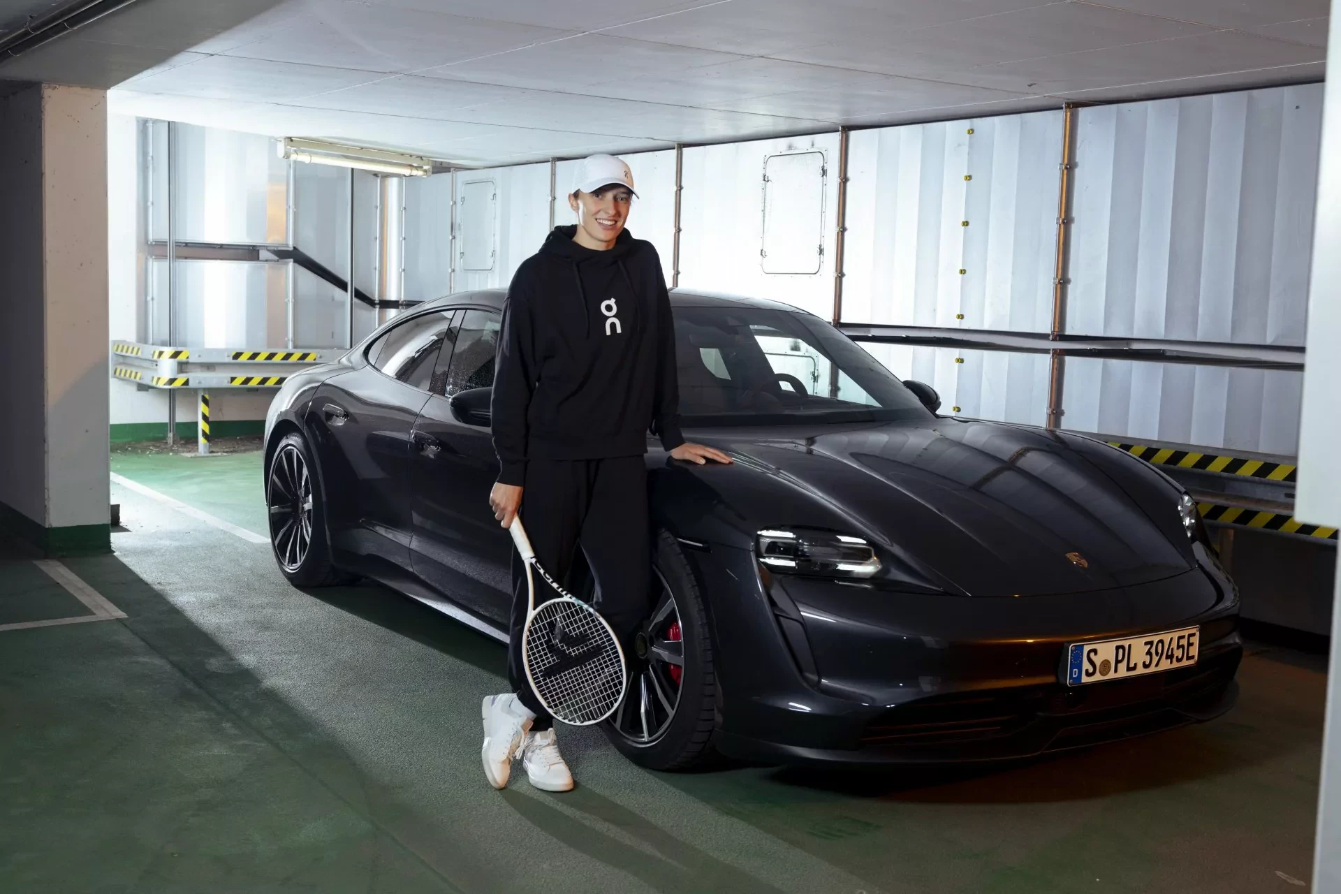 Porsche Emma Raducanu tenis