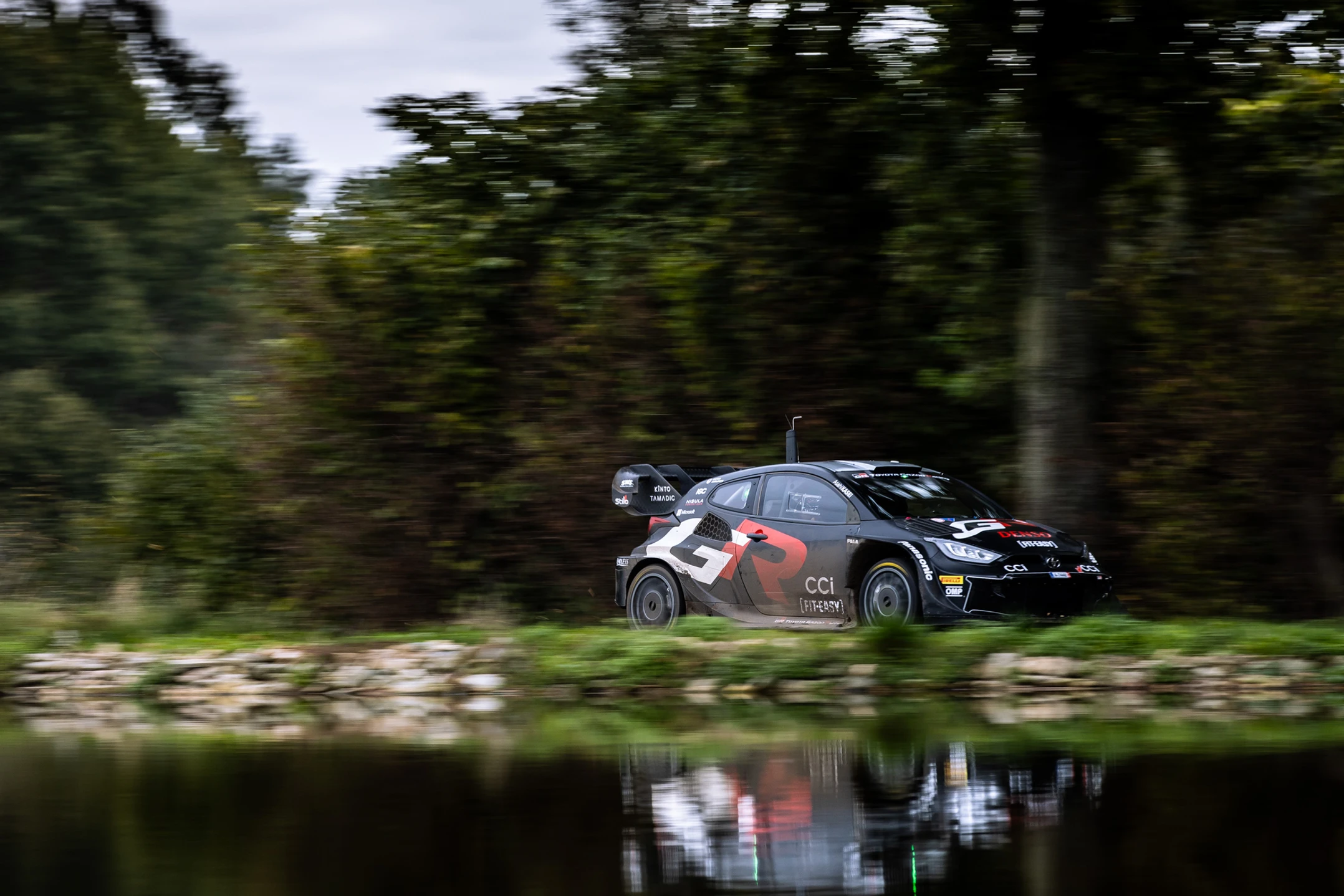 Sebastien Ogier / Toyota GR Yaris Rally1 / testy w Czechach / WRC