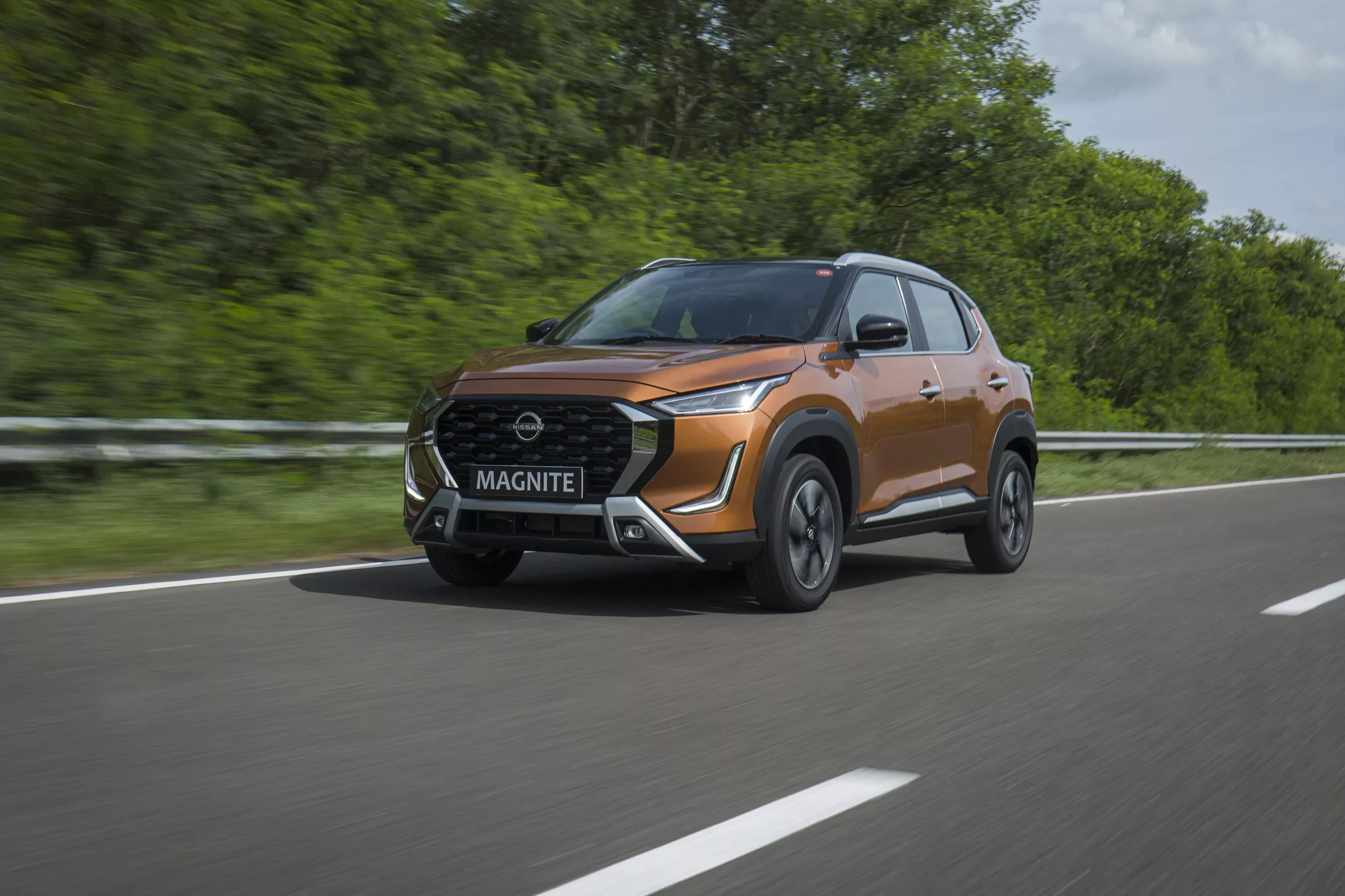 kompaktowy suv Nissan Magnite 2025