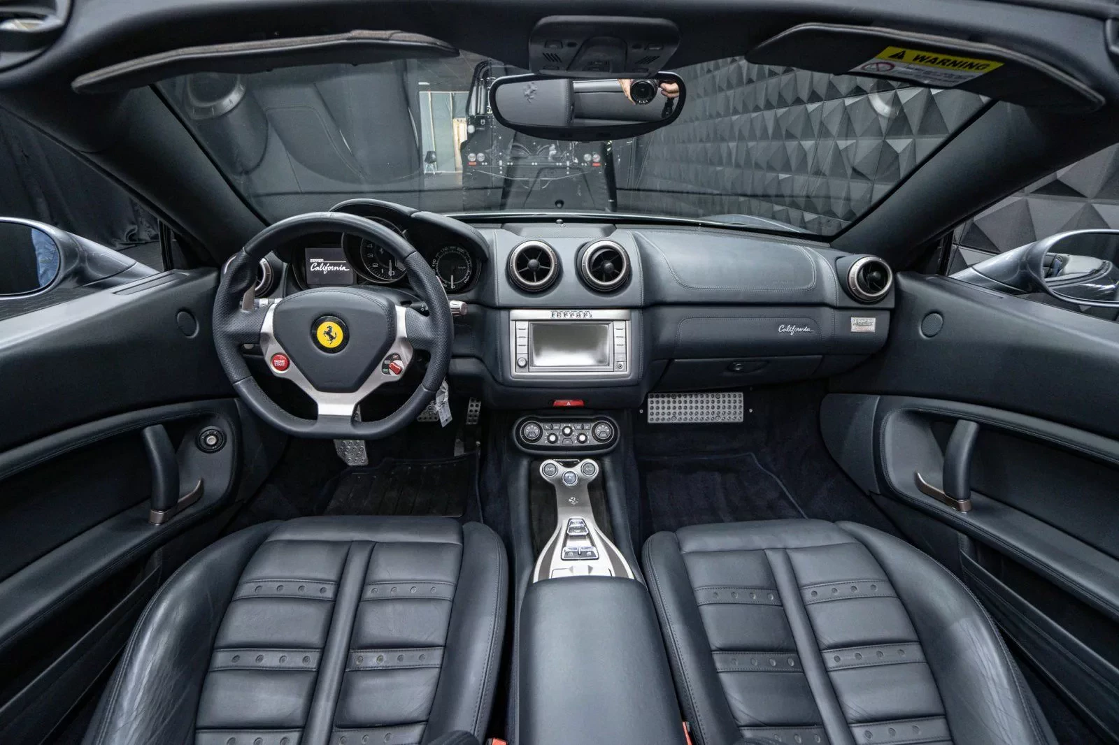 uzywane-ferrari-california