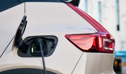 Volvo EX40 Sand Dune Edition