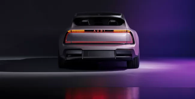 elektryczny sedan AUDI E concept