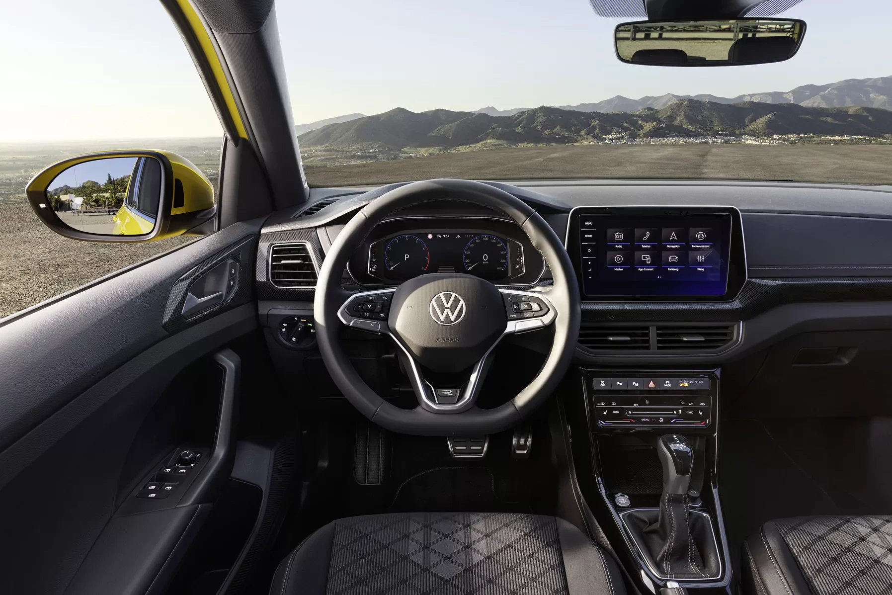 Volkswagen T-Cross wnętrze