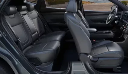 Hyundai Tucson 2025 HEV SUV który deklasuje Kia Sportage w Europie