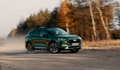 Hybrydowy Ford Kuga Active X w miejskiej, betonowej dżungli. Jak wypadł w prawdziwym teście?