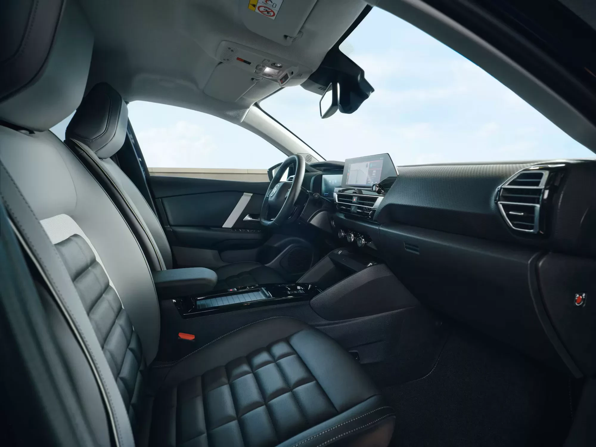 Citroen C4 X 2025 widok wnętrza