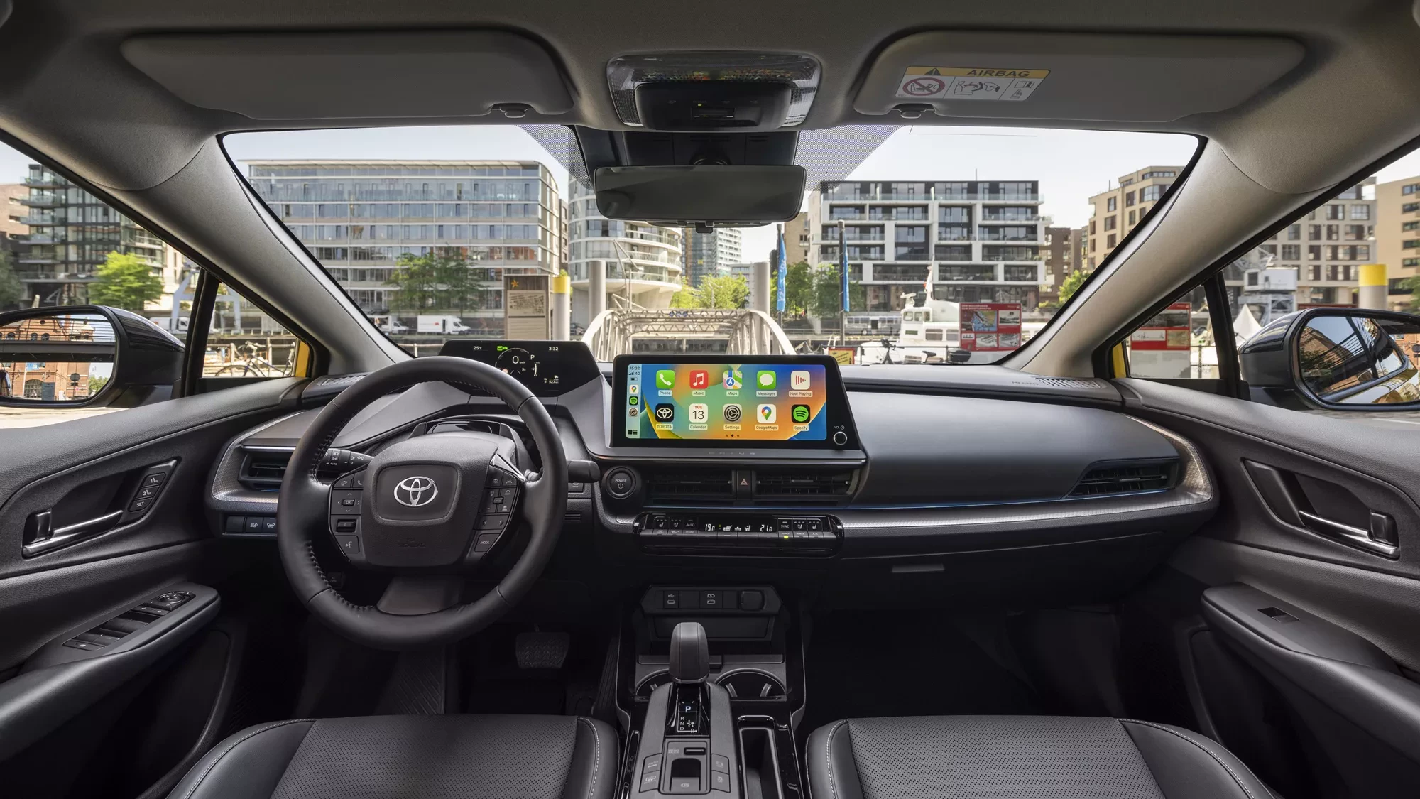 Toyota Prius wnętrze