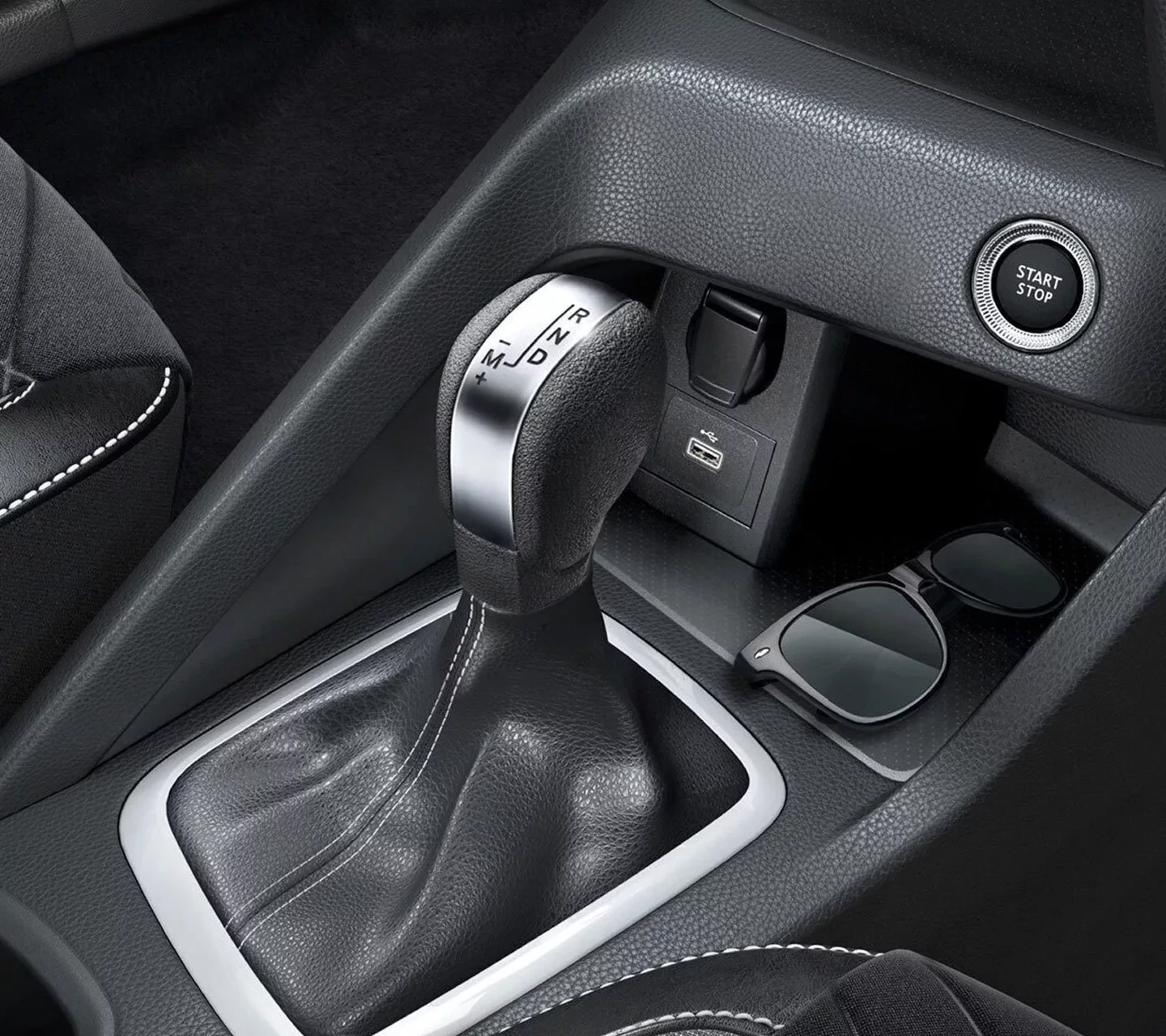 2024 Nissan Magnite SUV wnętrze