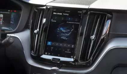 Volvo XC60 / oprogramowanie SUV-a rozwijają Polacy