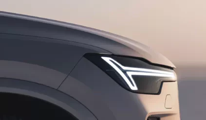 Volvo XC90 / SUV-y marki sprzedają się świetnie