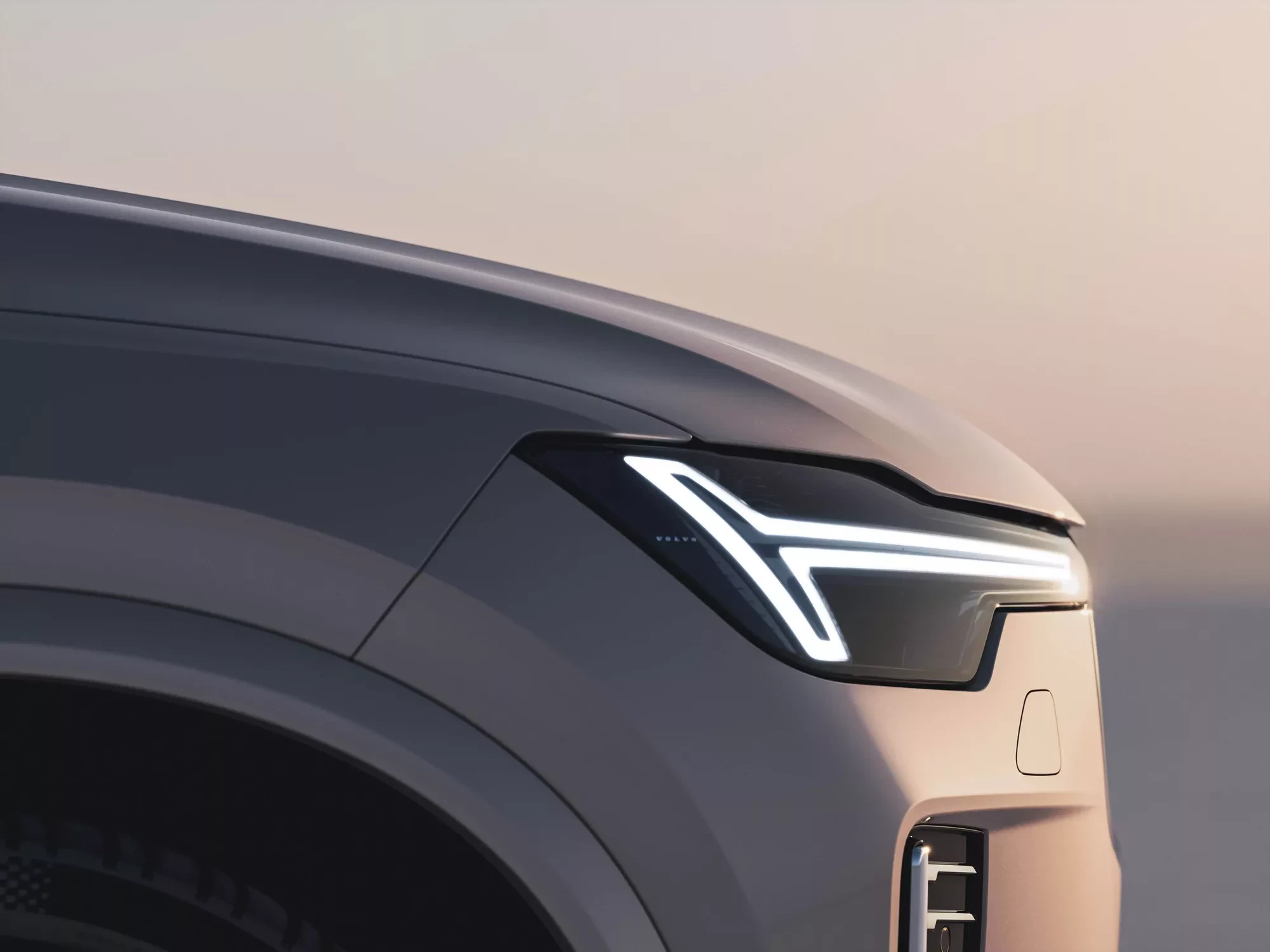 Volvo XC90 / SUV-y marki sprzedają się świetnie