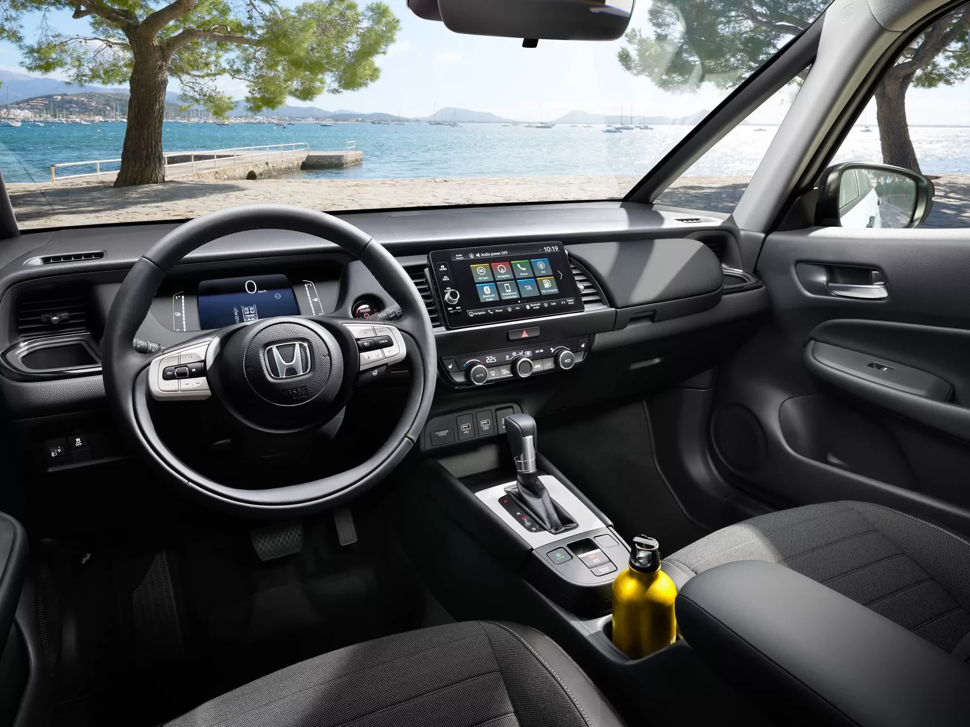 Honda Jazz Crosstar e:HEV wnętrze