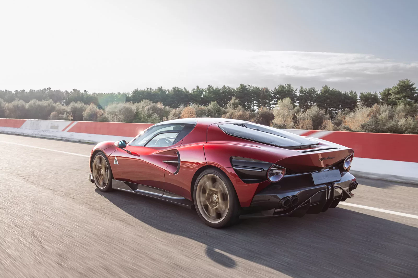 Alfa_Romeo_33_Stradale_2024_Valtteri_Bottas_04
