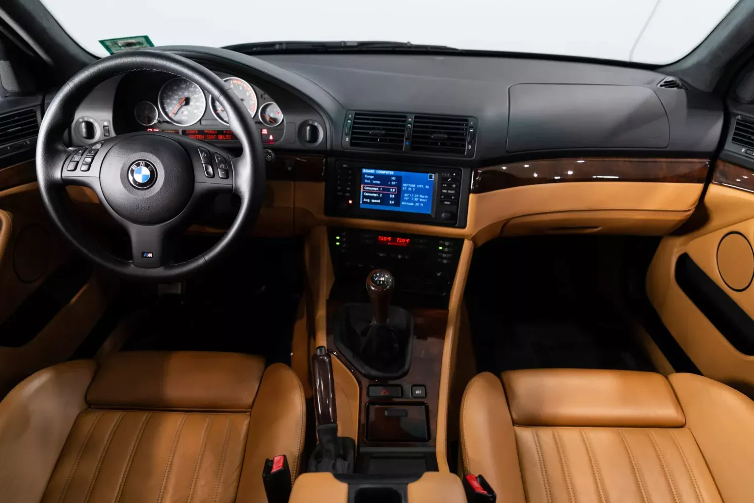 BMW-E39-M5-11-1536x1024