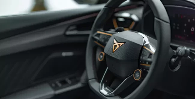 SUV CUPRA_FORMENTOR_BRONCE_MATT_