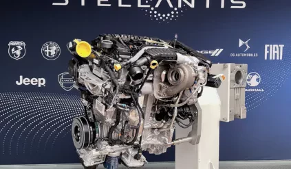 Dwumiliona jednostka zakładku Stellantis w Tychach / silnik 1.2 turbo polskiej produkcji