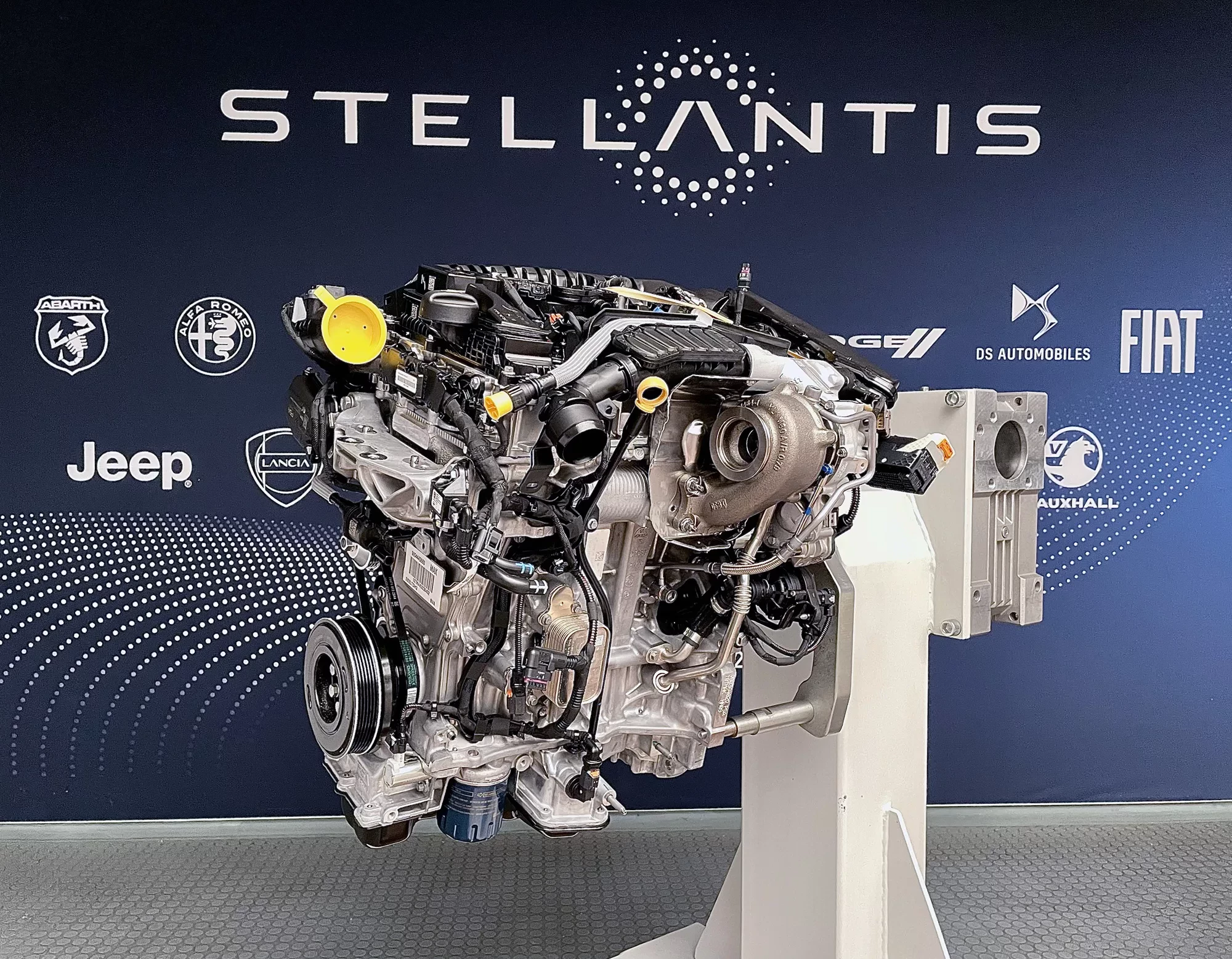 Dwumiliona jednostka zakładku Stellantis w Tychach / silnik 1.2 turbo polskiej produkcji