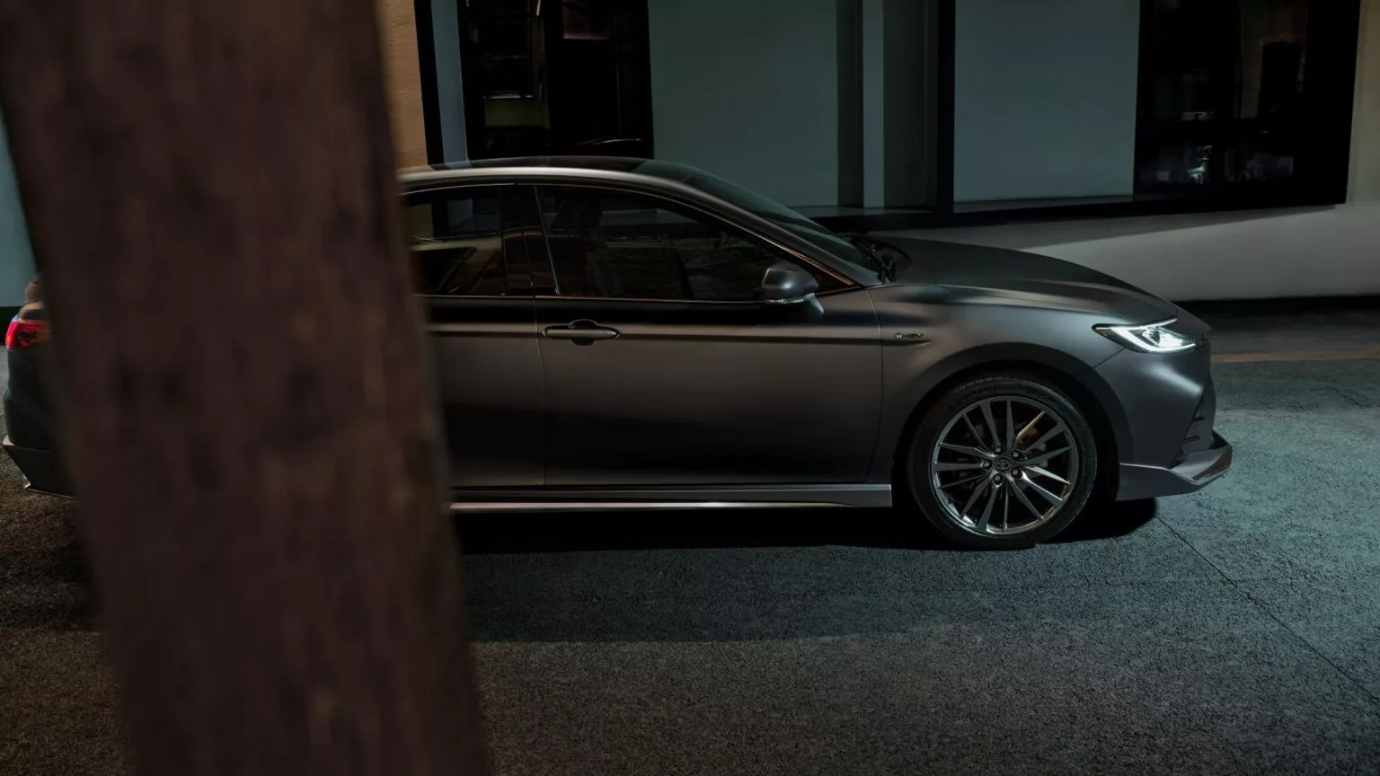 GAC-Toyota-Camry-Glorious-Edition-China-9-1536x864