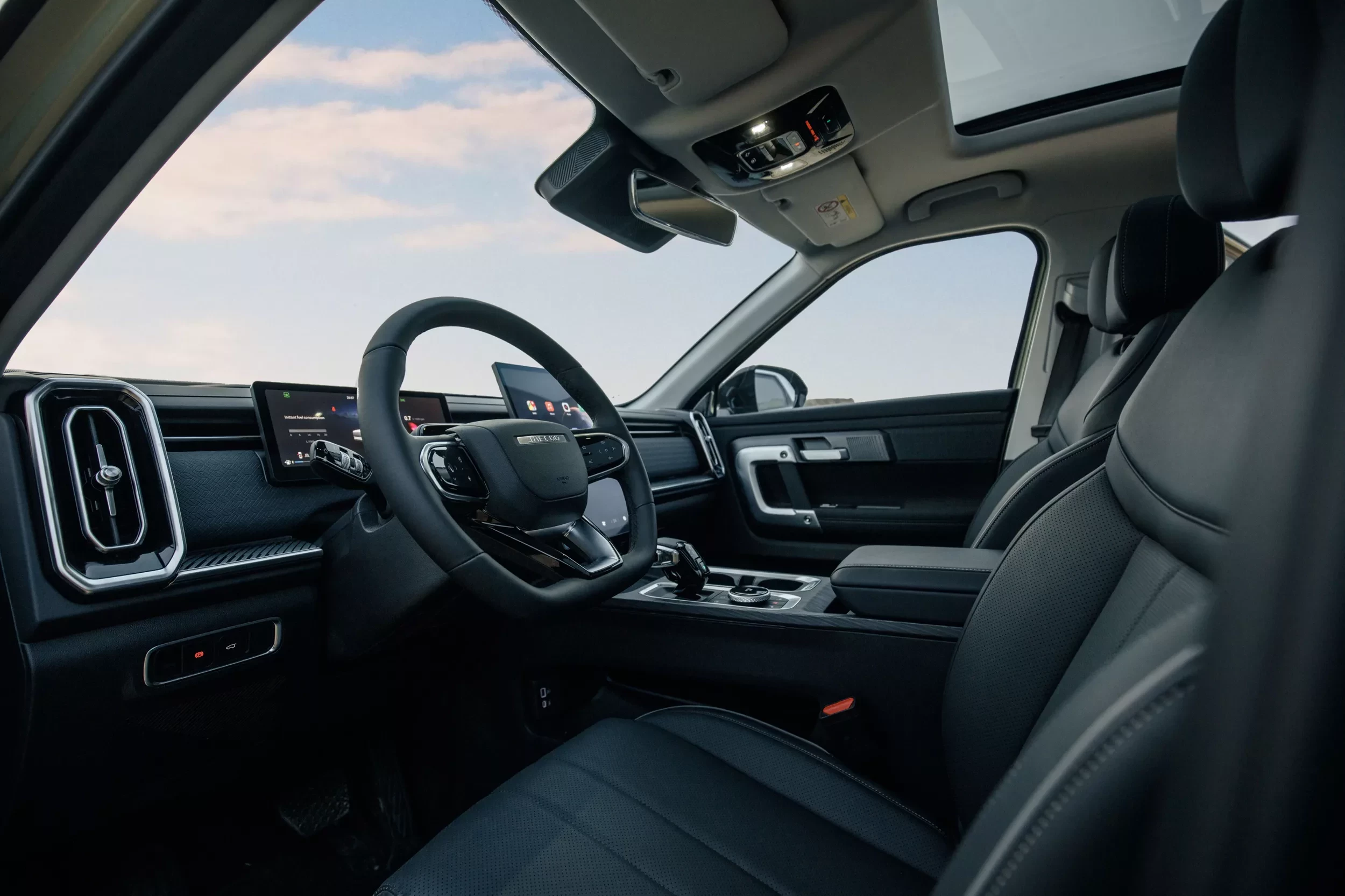 Jaecoo 7 SUV wnętrze