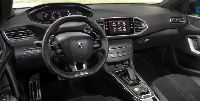 Peugeot 308 spalanie cena oszczędność silnik