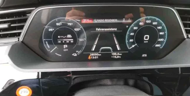 elektryczne-audi-etron-utrata-wartosci