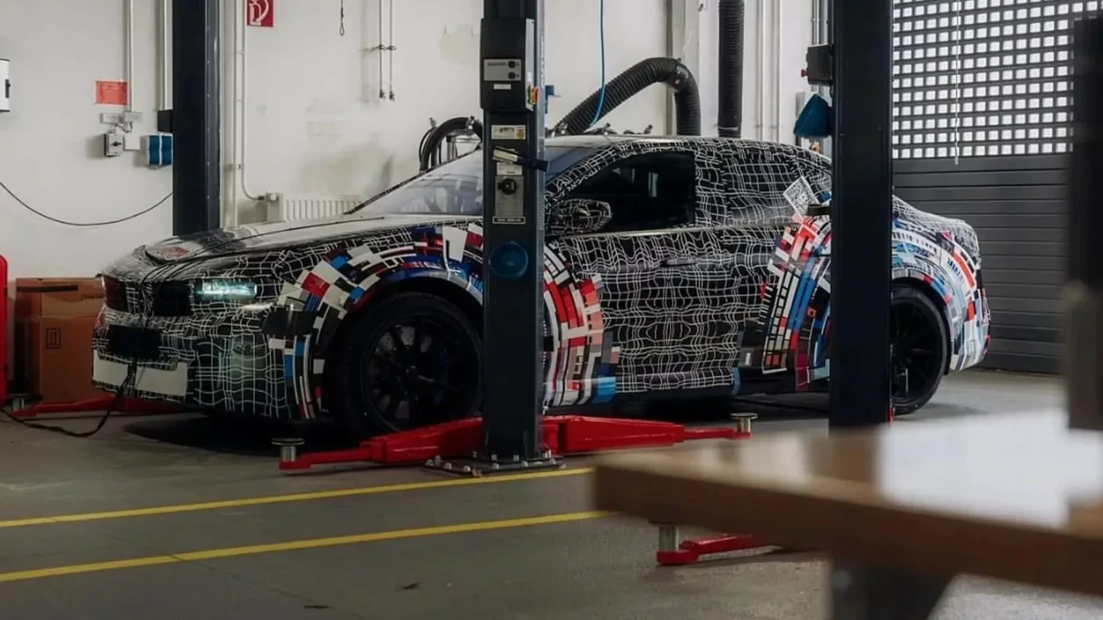 elektryczne-bmw-m3-neue-klasse