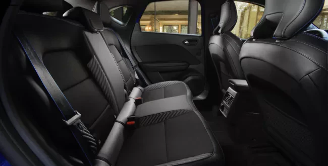 Renault Captur wyprzedziło SUV- y Toyoty w ranking sprzedaży