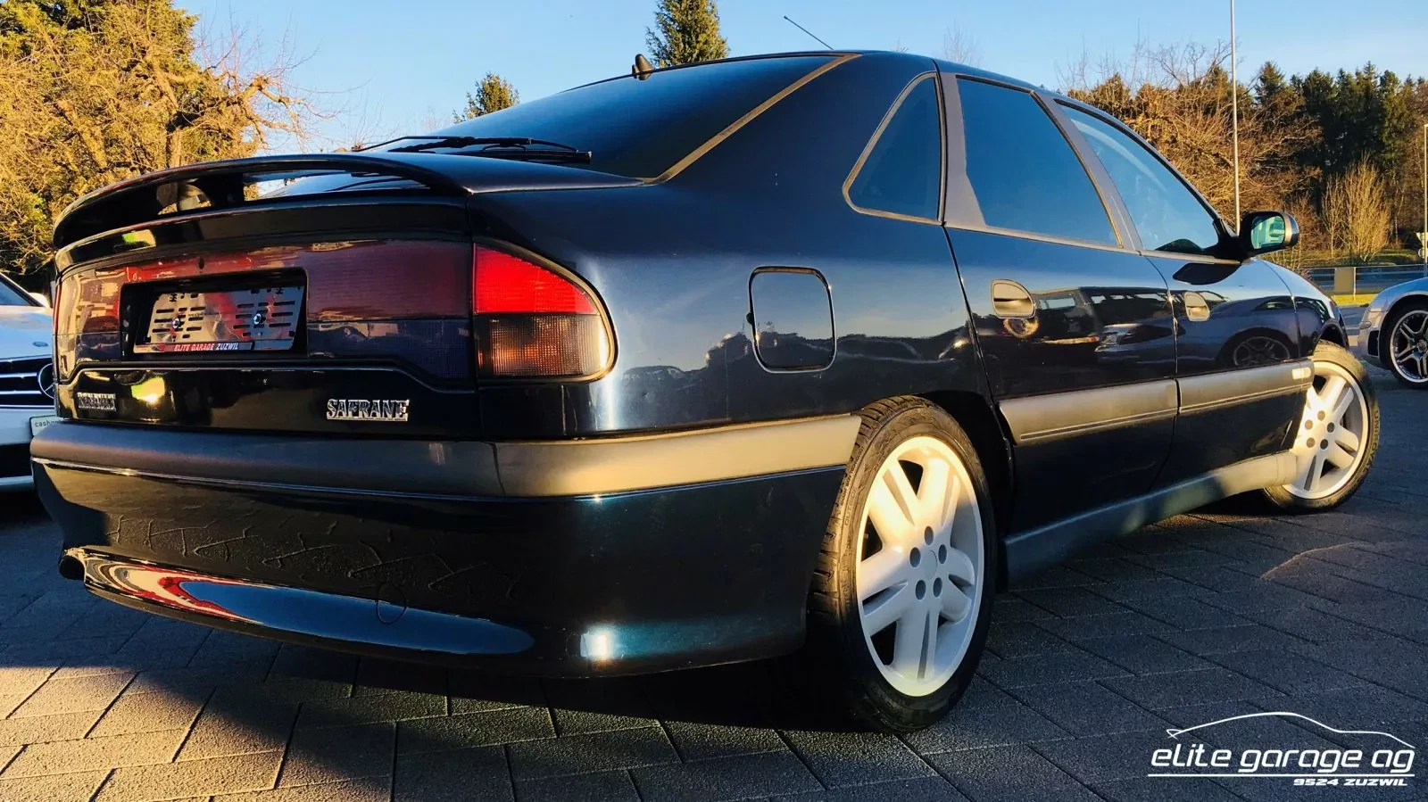 renault-safrane-biturbo-1994