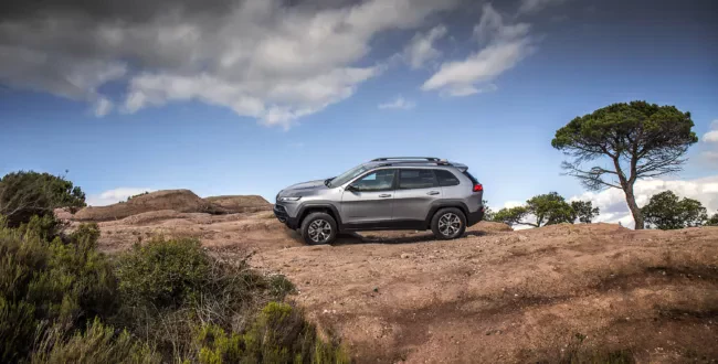 ten-jeep-to-ostatni-suv-z-krwi-i-kosci