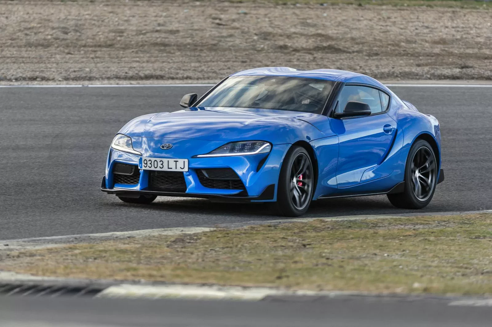toyota-supra-a90-uzywana