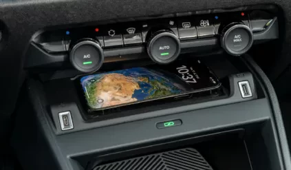 Stylowy Citroen C4 jest oszczędny jak Toyota