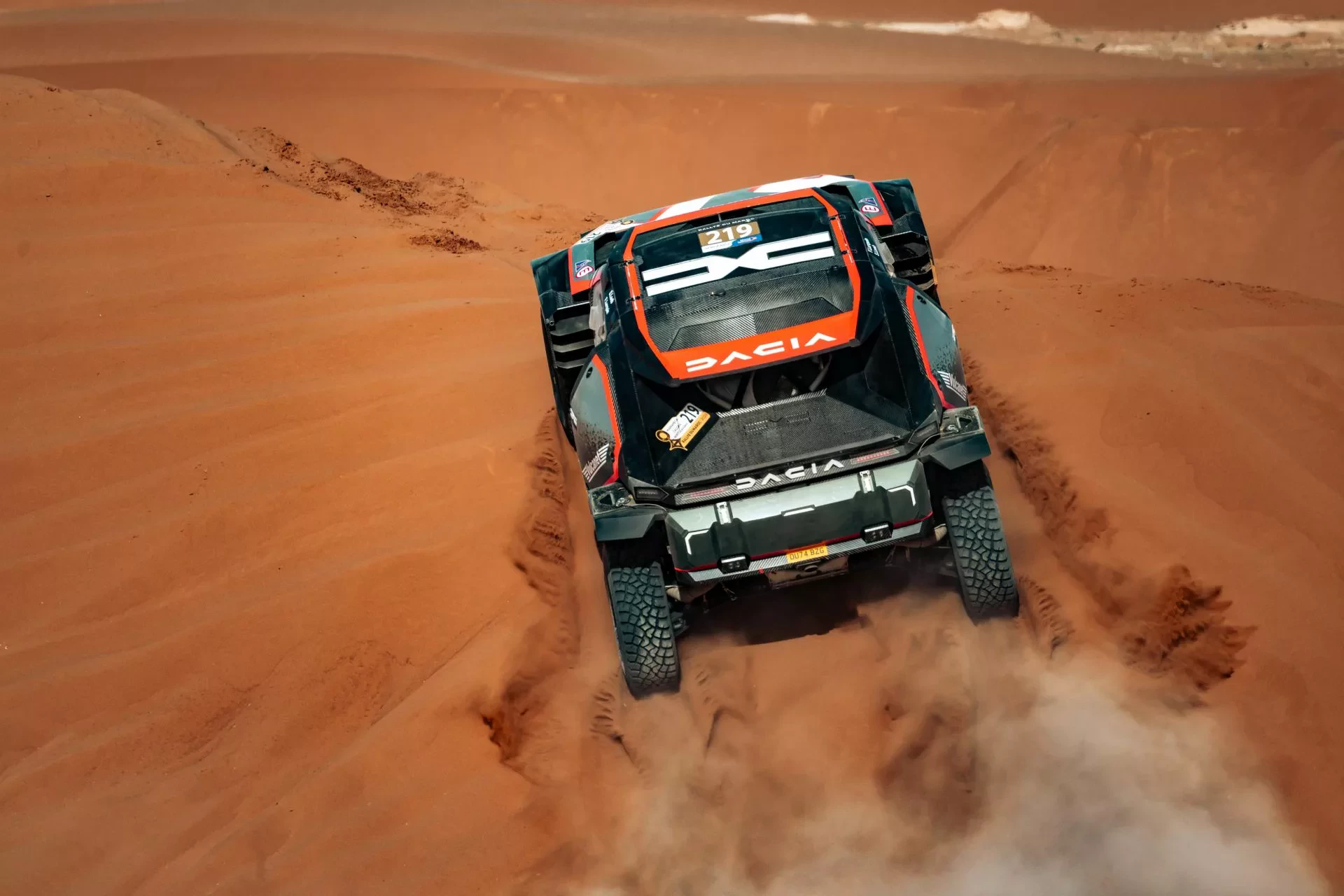 Dacia Sandrider Sandriders Rajd Dakar Loeb Al-Attiyah Gutierrez