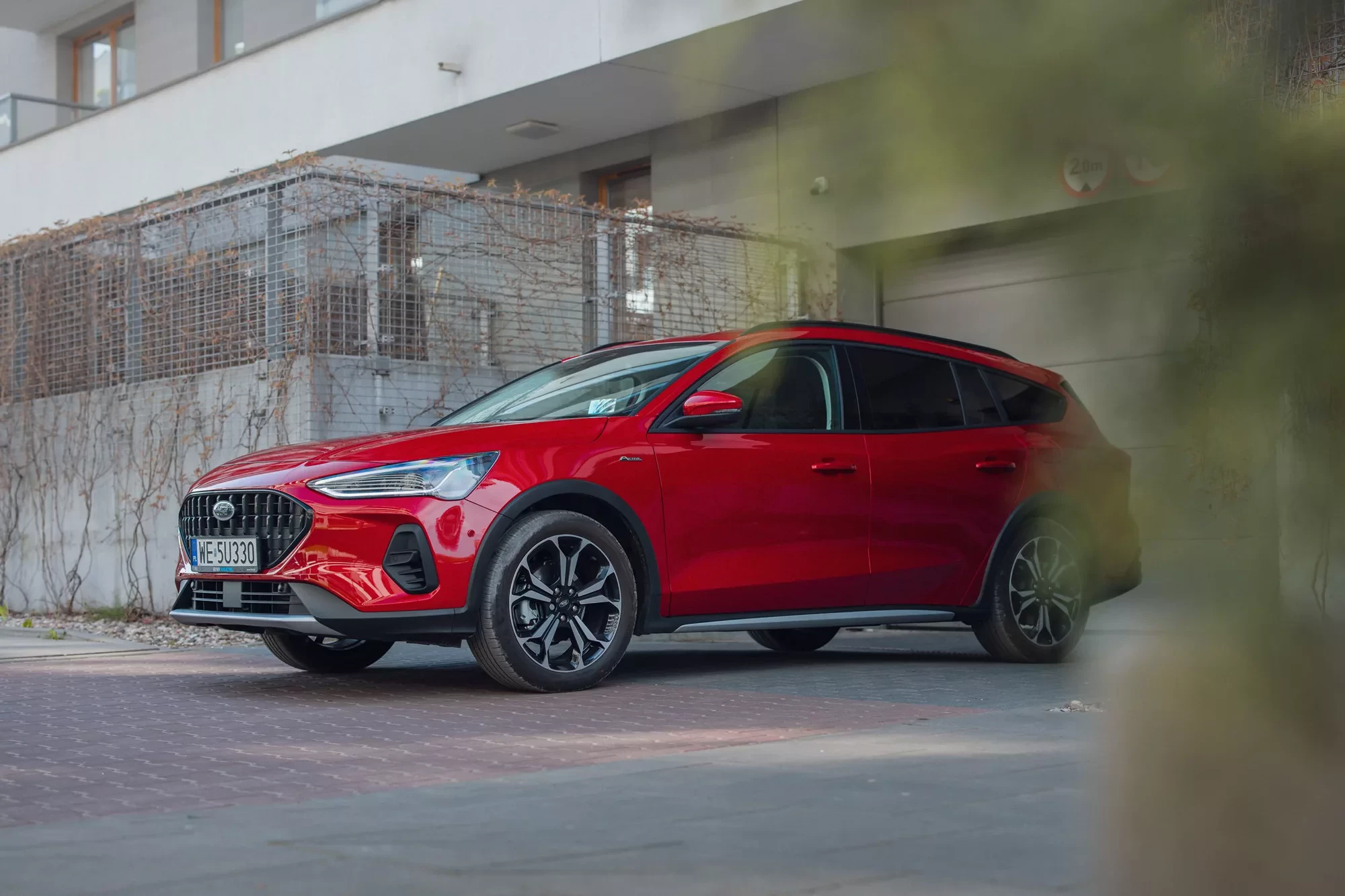 Ford Focus kombi wersja wyposażenia Active / salony Forda dają duże rabaty