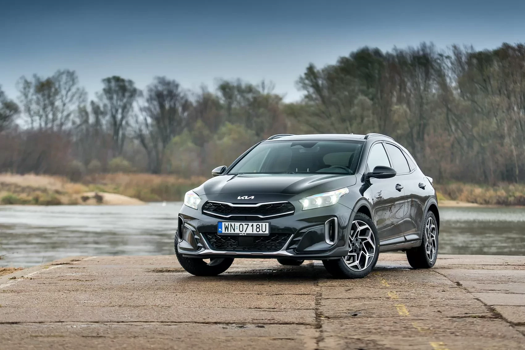 Kia XCeed crossover alternatywa Toyoty RAV4 i Omoda 5