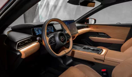 Rywal Toyoty MAzda 6e