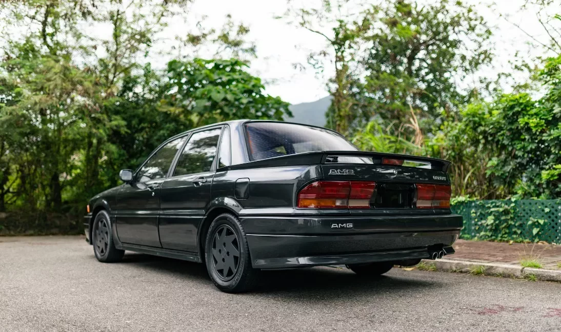 Mitsubishi Galant AMG