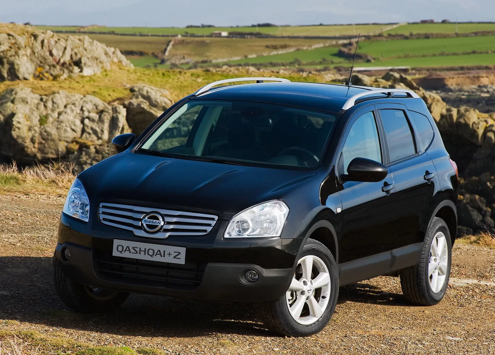 Nissan Qashqai +2 przed liftingiem / 7-miejscowy japoński SUV