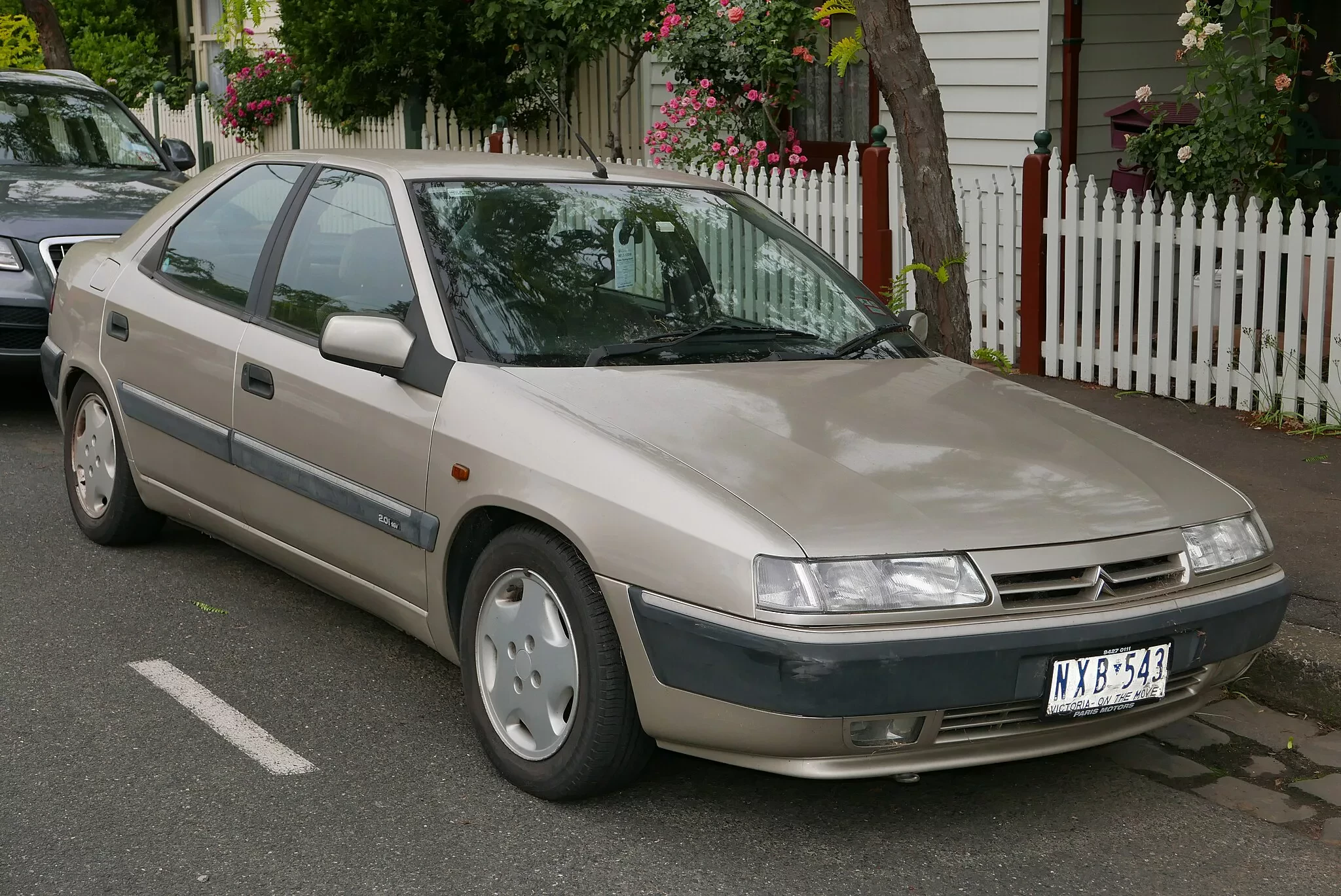 Citroen Xantia limuzyna cena spalanie wyposażenie silnik