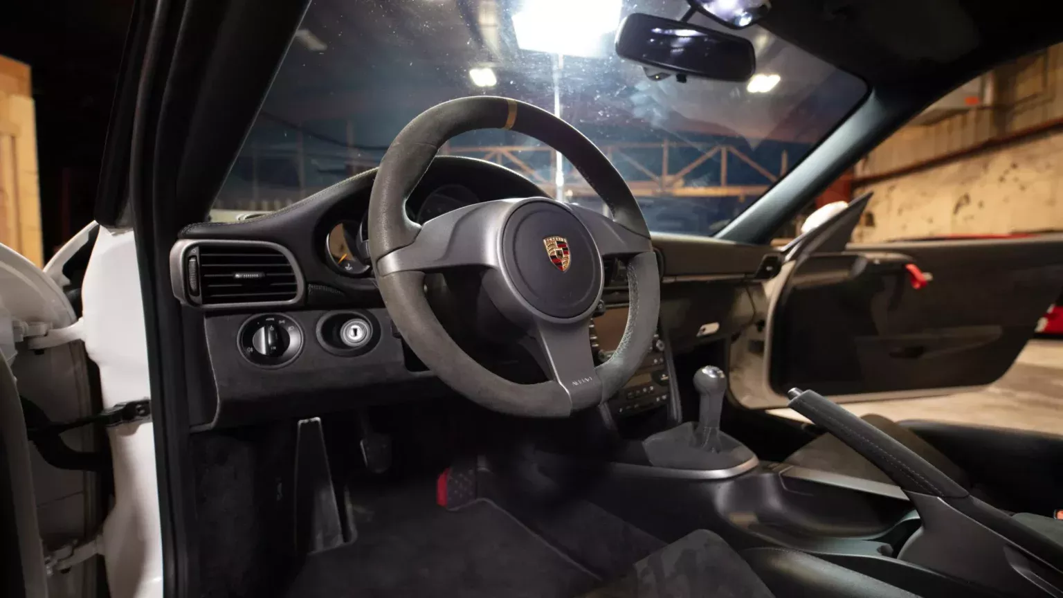 Porsche-911-GT3-RS-Auction-997-4-1536x864