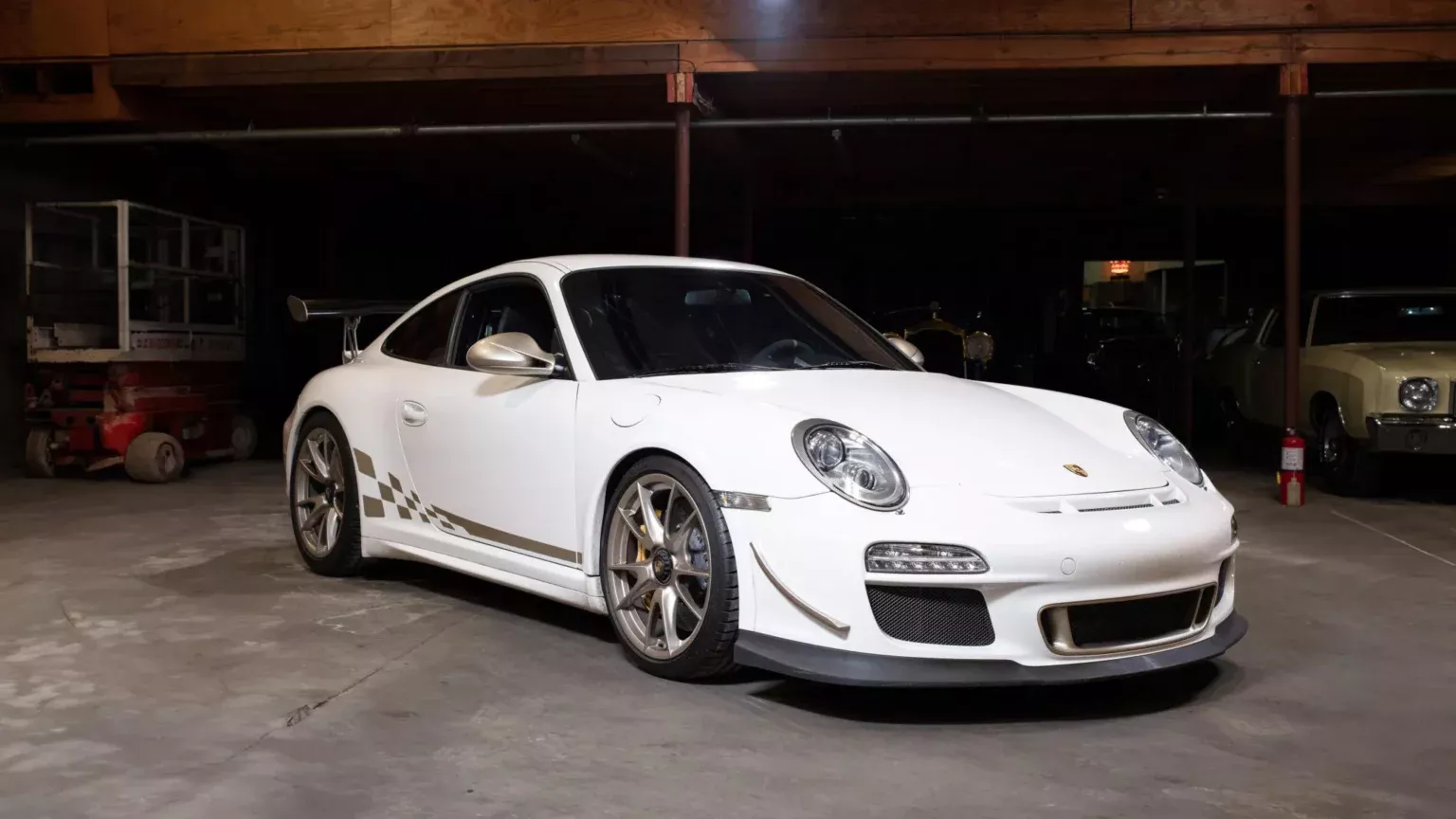 Porsche-911-GT3-RS-Auction-997-4-1536x864